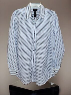 Claiborne Men’s White Shirt with Blue & Brown Stripes-M-EC